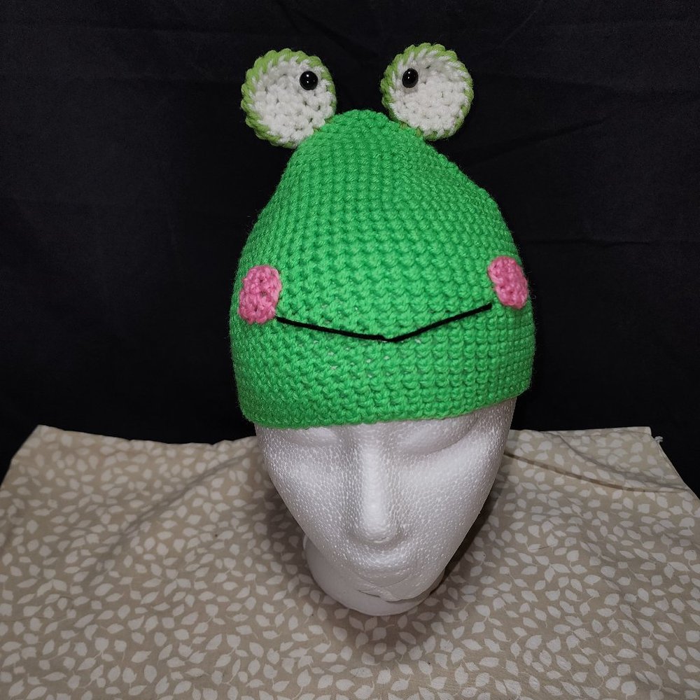 NWT Men's Hand-Crafted Crochet Frog Hat